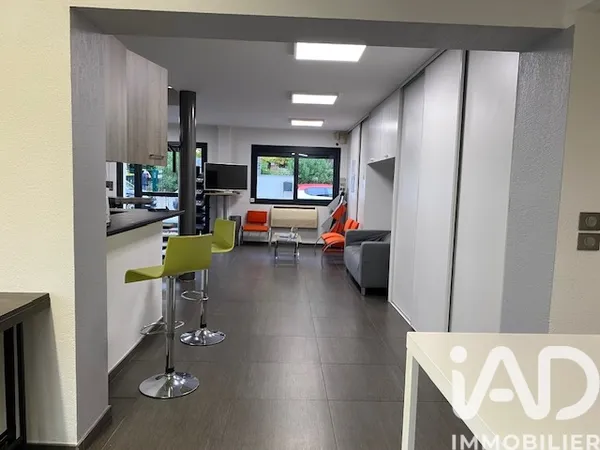 Immeuble 214 m²
