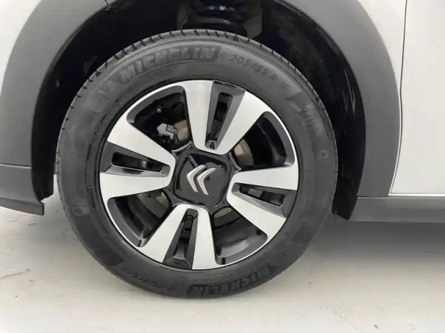 Citroën C3 puretech 83 s&amp;s bvm5 — photo 17