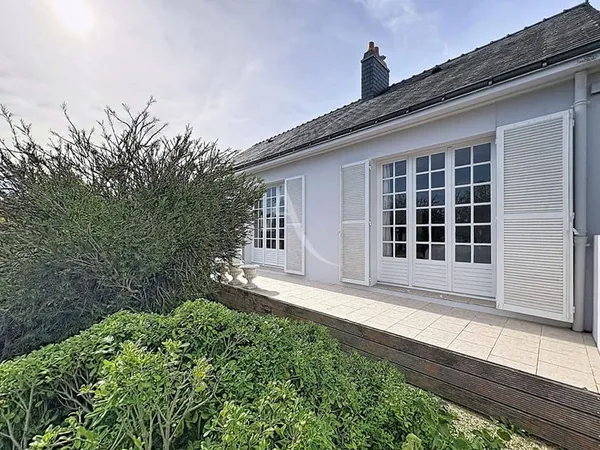 Maison de plain-pied 5 pièces 103 m²