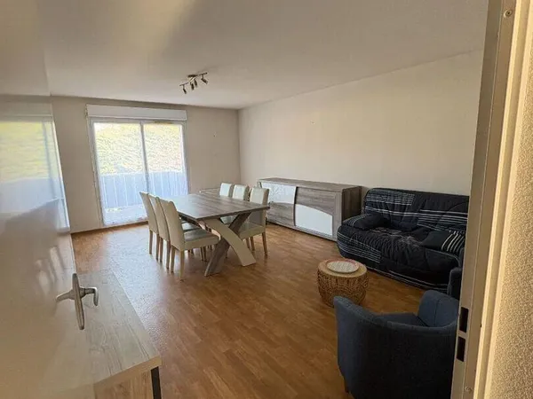 Appartement 4 pièces 77 m²
