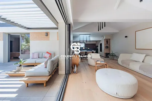 Appartement 6 pièces 197 m²