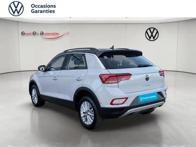 Volkswagen T-Roc 1.5 tsi evo 150ch life plus dsg7 — photo 3
