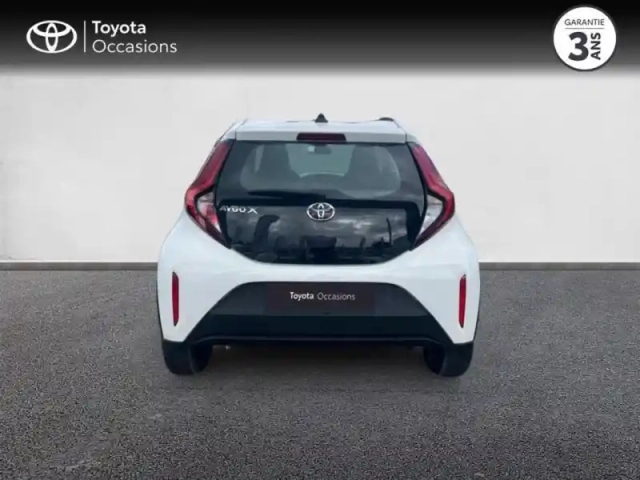 Toyota Aygo X 1.0 vvt-i 72ch dynamic my24 — photo 4