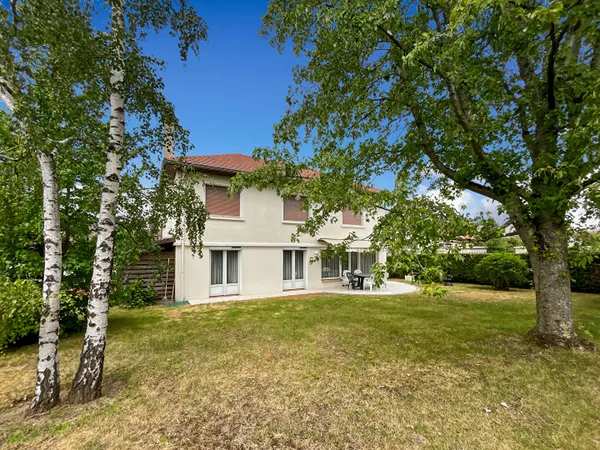 Maison Les Mureaux 140 m² 4 chambres