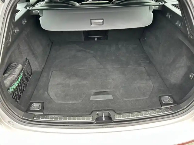 Volvo V60 t6 awd recharge 253 ch + 145 ch geartronic 8 — photo 7