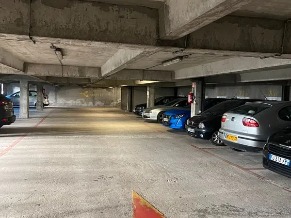 Parking CERGY CENTRE pour investisseur rentabilité 12,5%