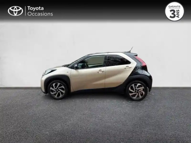 Toyota Aygo X 1.0 vvt-i 72ch design my23 — photo 3