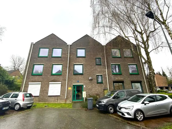 Local professionnel 342 m²