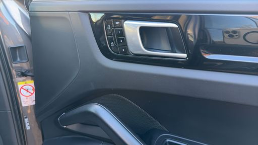 Porsche Cayenne 3.0 V6 e-Hybrid AWD 462 - N/A – 2020 – 177000 km – Hybride essence – Boîte Automatique — photo 6