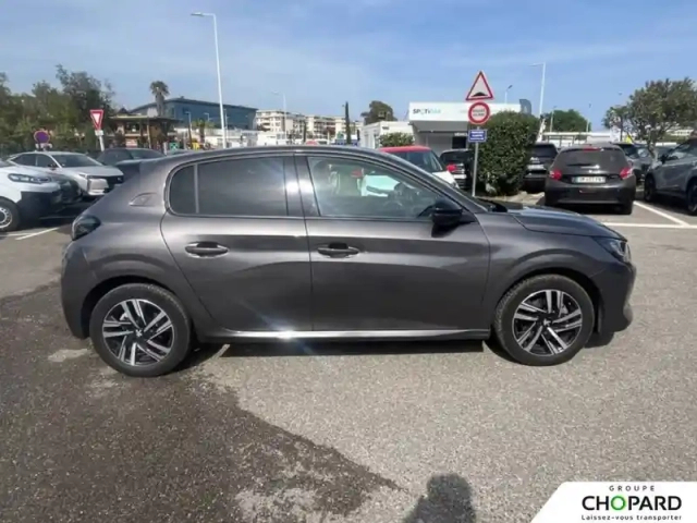 Peugeot 208 puretech 100 s&amp;s eat8 — photo 4