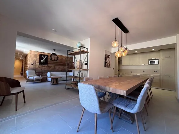 Appartement 7 pièces 118 m²
