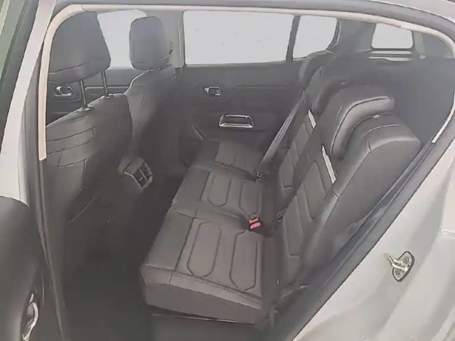 Citroën C5 Aircross hybride 145 ch e-dcs6 — photo 12
