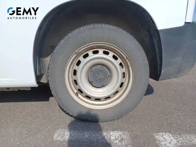 Peugeot Partner fourgon standard 650 kg bluehdi 100 s&amp;s bvm5 — photo 11