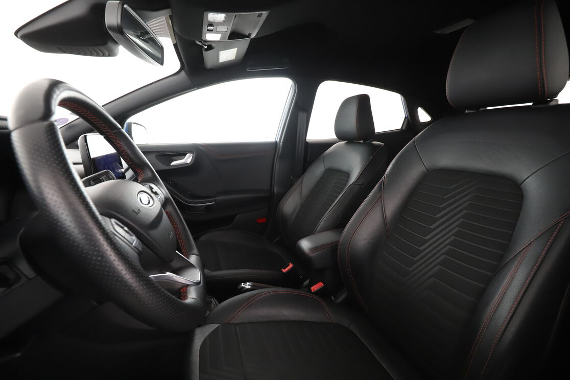 Ford Puma 1.0 EcoBoost Hybrid mHEV ST Line X — photo 9