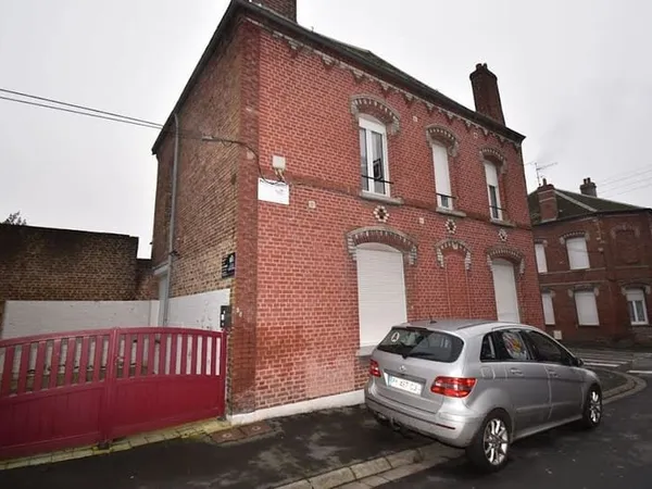 Immeuble de rapport 10 pièces 168 m²