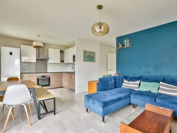 Appartement 3 pièces de 61m², situé au 3€ étage