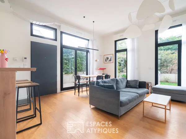 Duplex avec jardin et terrasse