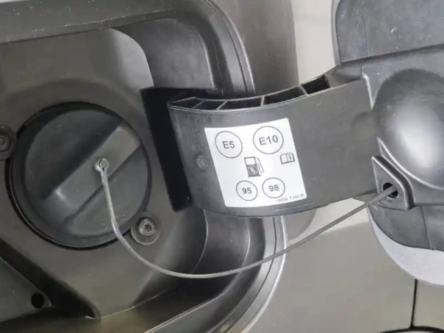 Renault Captur tce 90 - 21 — photo 59