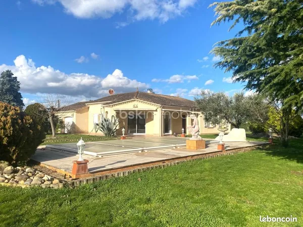 Villa 6 pièces 165 m²
