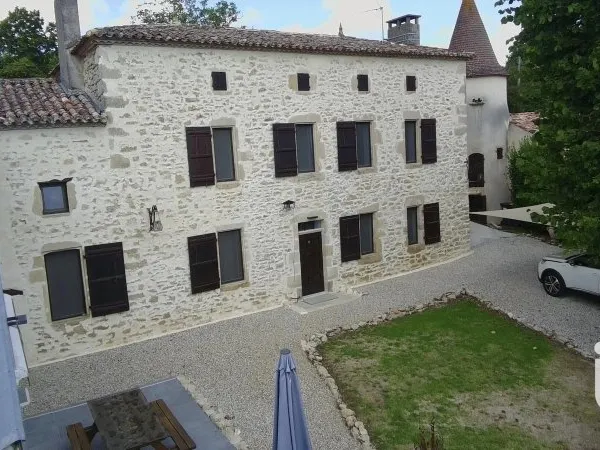 Maison 7 pièces 237 m²