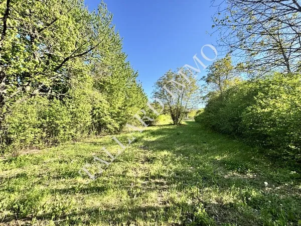 Terrain constructible 1164 m2 Tallard