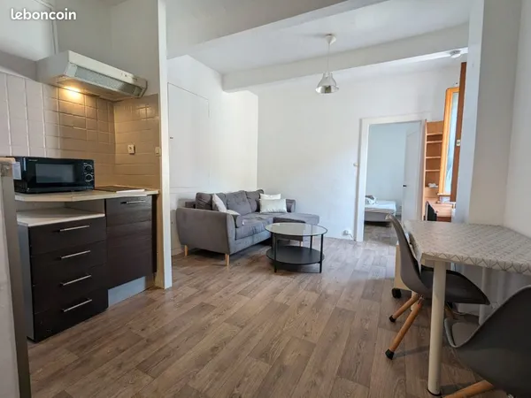 Immeuble de rapport : lot de 2 appartements