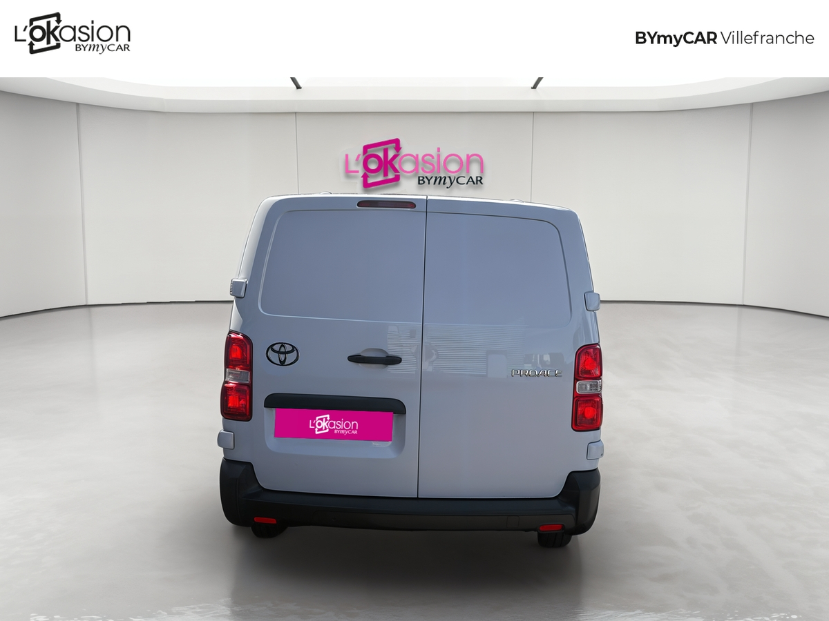 Toyota PROACE CABINE APPROFONDIE LONG 2.0L 140 D-4D BVA8 — photo 4