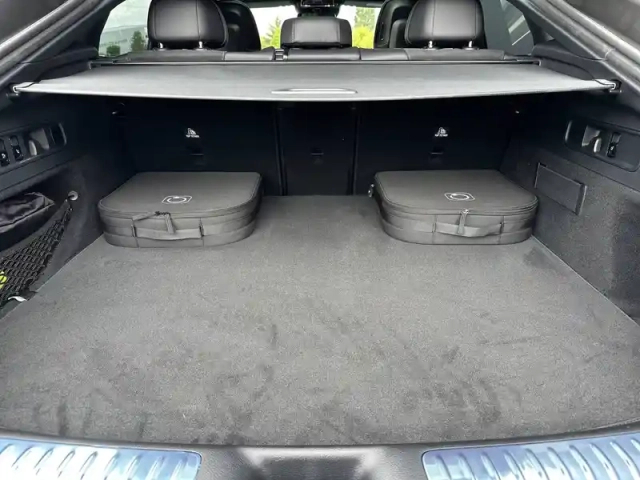 Mercedes Glc coupe 300 d e hybrid eq 9g-tronic 4matic — photo 47
