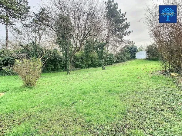 Terrain 200 m²