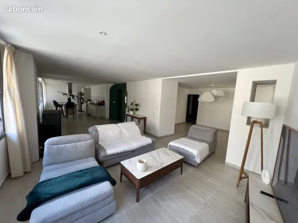 Maison 5 pièces 168 m²