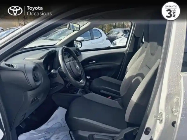 Toyota Aygo X 1.0 vvt-i 72ch dynamic — photo 11