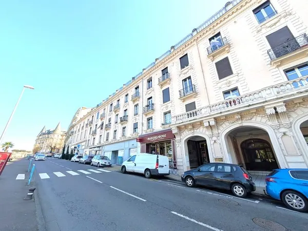 ROYAT / STUDIO / THERMES / CASINO / Bd VAQUEZ