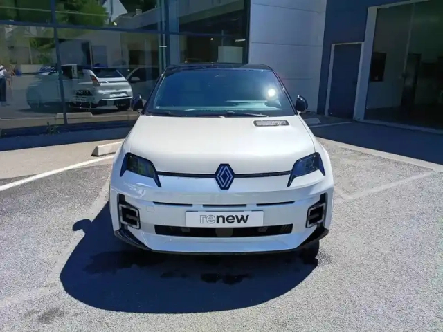 Renault 5 renault  e-tech electrique 10 ch autonomie confort — photo 8