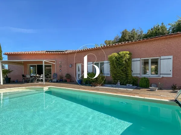 Villa 4 pièces 136 m²