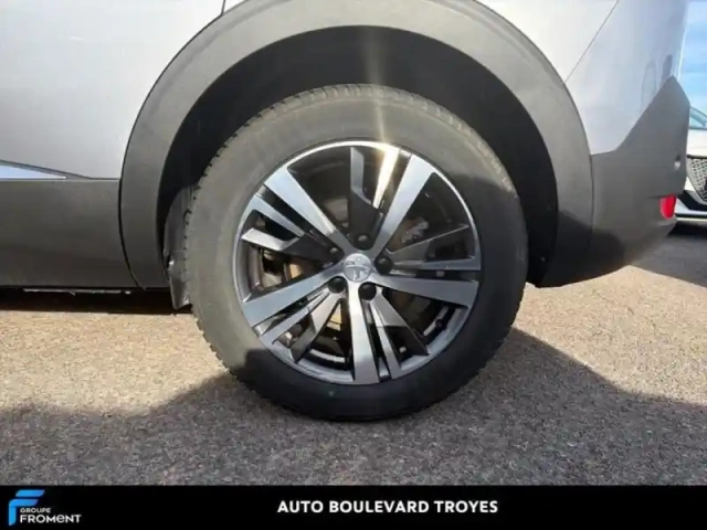 Peugeot 5008 1.5 bluehdi 130ch s&amp;s allure pack eat8 — photo 14
