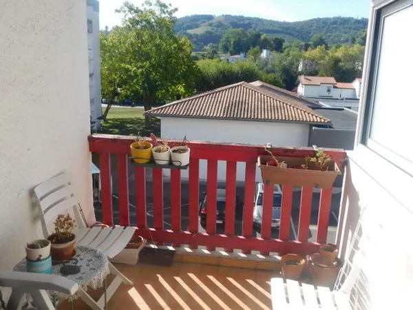 appartement T3 traversant et lumineux
