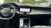 Peugeot 408 PHEV 225ch GT e-EAT8 — photo 11