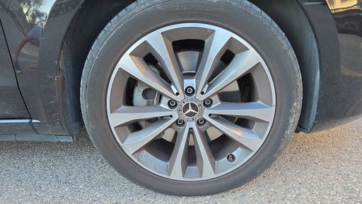 Mercedes Classe V 300d 237 9G-Tronic - Avantgarde Extra Long – 2022 – 130513 km – Diesel – Boîte Automatique — photo 15