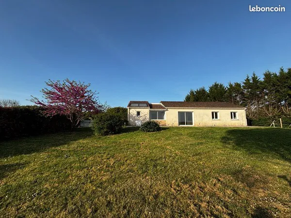 🏠 Maison lumineuse plain-pied - 111 m2 + pièce évolutive - Terrain 2500 m2 - 15 min Bergerac