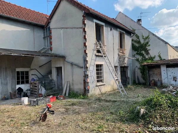 Maison A Rénover 225m2 Livry-Gargan Fort Potentiel Terrain 330m2