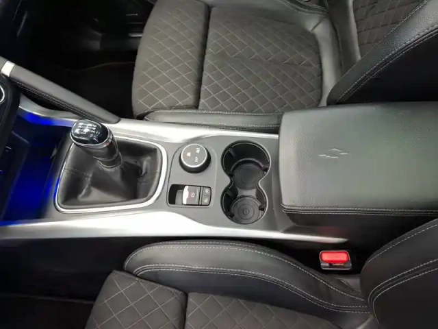 Renault Kadjar blue dci 115 — photo 22