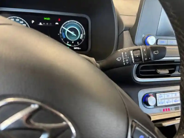Hyundai Kona electrique 64 kwh - 204 ch — photo 31