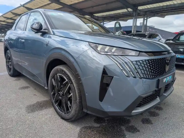 Peugeot 3008 hybrid 145 e-dcs6 — photo 1