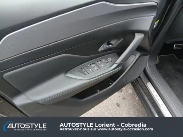 Peugeot 408 phev 225ch gt e-eat8 — photo 14