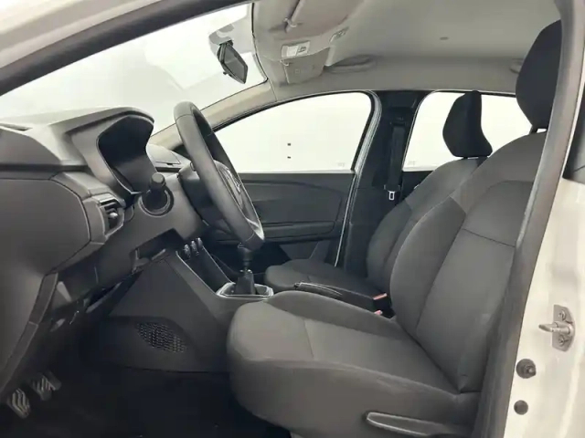 Dacia Sandero sce 65 - 22 — photo 18