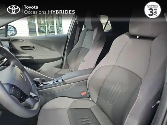Toyota C-Hr 2.0 hybride rechargeable 225ch design ng23 — photo 3