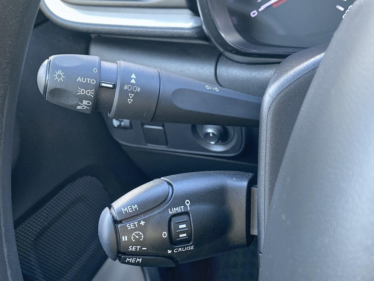 Citroën C3 1.2 puretech 83ch s&s shine — photo 17