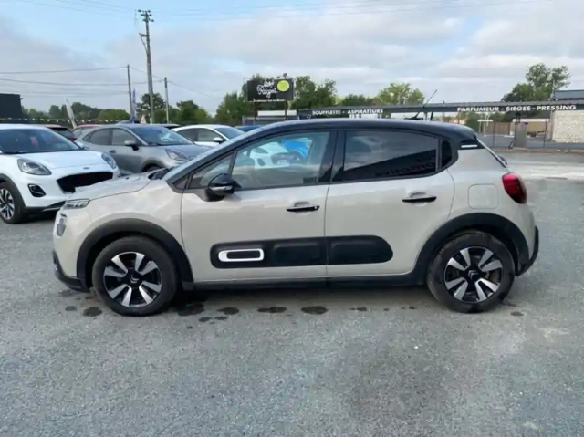 Citroën C3 1.2 puretech 110ch s&amp;s shine 120-123g — photo 17