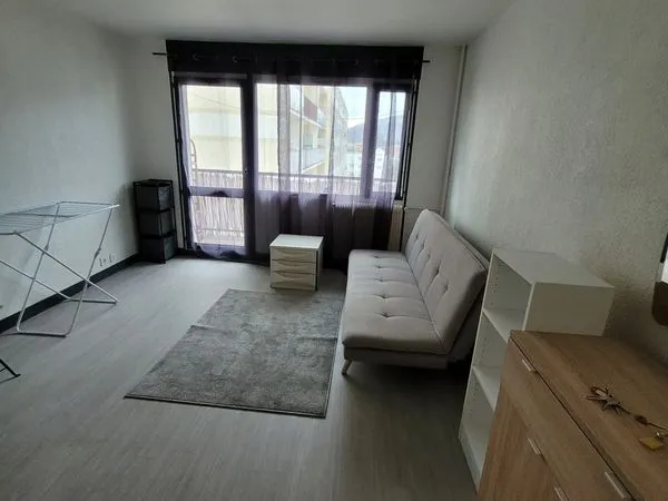 Studio 1 pièce 26 m²