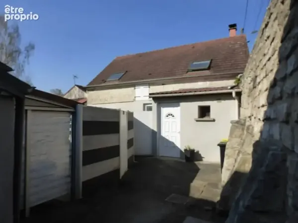 Tres exclusif ensemble immobilier locatif